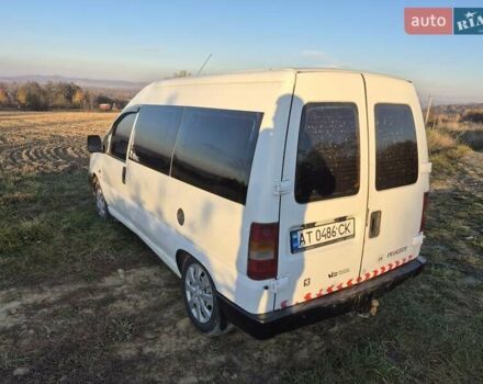 Белый Пежо Эксперт груз.-пасс., объемом двигателя 2 л и пробегом 300 тыс. км за 2550 $, фото 6 на Automoto.ua