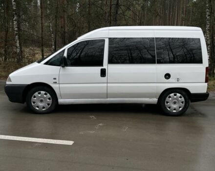 Белый Пежо Эксперт груз.-пасс., объемом двигателя 2 л и пробегом 350 тыс. км за 3500 $, фото 2 на Automoto.ua