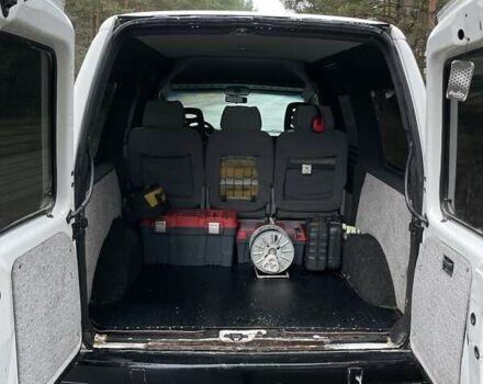 Белый Пежо Эксперт груз.-пасс., объемом двигателя 2 л и пробегом 300 тыс. км за 3500 $, фото 9 на Automoto.ua