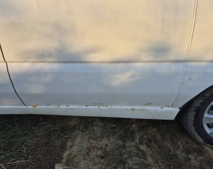 Белый Пежо Эксперт груз.-пасс., объемом двигателя 2 л и пробегом 300 тыс. км за 2550 $, фото 2 на Automoto.ua