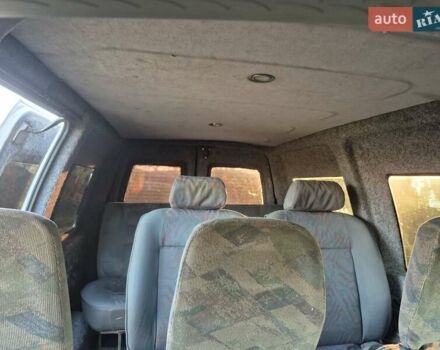 Белый Пежо Эксперт груз.-пасс., объемом двигателя 2 л и пробегом 300 тыс. км за 2550 $, фото 3 на Automoto.ua