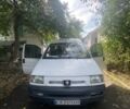 Білий Пежо Експерт вант.-пас., об'ємом двигуна 1.9 л та пробігом 377 тис. км за 2499 $, фото 1 на Automoto.ua