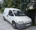 Белый Пежо Эксперт груз.-пасс., объемом двигателя 2 л и пробегом 256 тыс. км за 1600 $, фото 3 на Automoto.ua