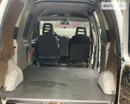 Белый Пежо Эксперт груз.-пасс., объемом двигателя 1.9 л и пробегом 340 тыс. км за 3500 $, фото 13 на Automoto.ua