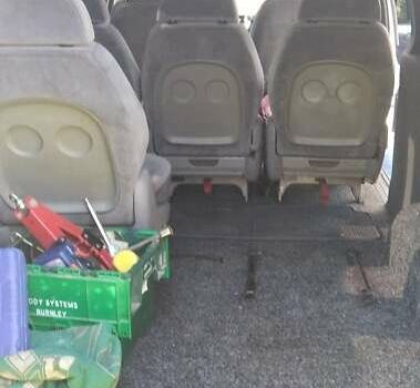 Белый Пежо Эксперт груз.-пасс., объемом двигателя 1.9 л и пробегом 355 тыс. км за 6500 $, фото 4 на Automoto.ua