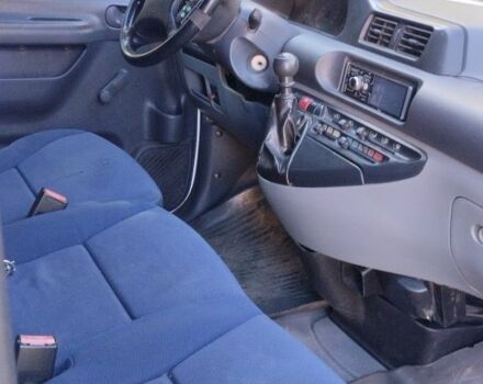 Белый Пежо Эксперт груз.-пасс., объемом двигателя 2 л и пробегом 294 тыс. км за 3800 $, фото 5 на Automoto.ua