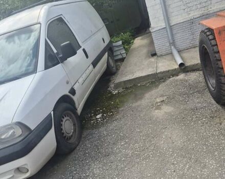 Белый Пежо Эксперт груз.-пасс., объемом двигателя 2 л и пробегом 478 тыс. км за 4000 $, фото 2 на Automoto.ua