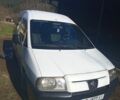Белый Пежо Эксперт груз.-пасс., объемом двигателя 2 л и пробегом 100 тыс. км за 2600 $, фото 1 на Automoto.ua
