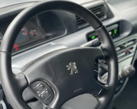 Білий Пежо Експерт вант.-пас., об'ємом двигуна 2 л та пробігом 381 тис. км за 4450 $, фото 17 на Automoto.ua