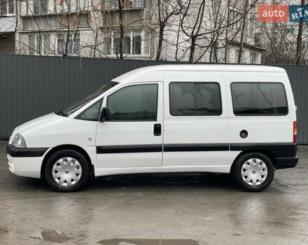 Білий Пежо Експерт вант.-пас., об'ємом двигуна 2 л та пробігом 381 тис. км за 4450 $, фото 4 на Automoto.ua