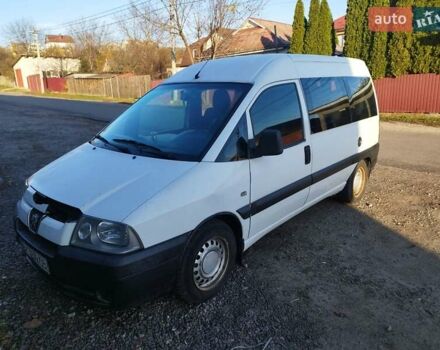 Белый Пежо Эксперт груз.-пасс., объемом двигателя 2 л и пробегом 570 тыс. км за 5400 $, фото 9 на Automoto.ua