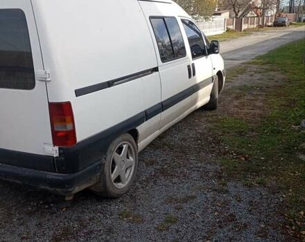 Белый Пежо Эксперт груз.-пасс., объемом двигателя 2 л и пробегом 200 тыс. км за 4800 $, фото 6 на Automoto.ua