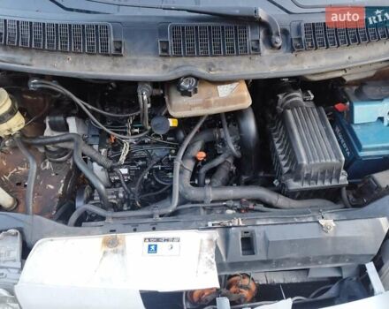 Белый Пежо Эксперт груз.-пасс., объемом двигателя 2 л и пробегом 570 тыс. км за 5400 $, фото 11 на Automoto.ua