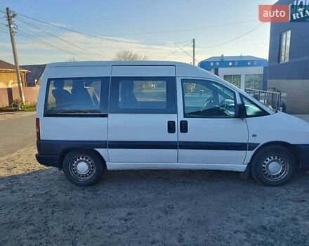 Белый Пежо Эксперт груз.-пасс., объемом двигателя 2 л и пробегом 570 тыс. км за 5400 $, фото 5 на Automoto.ua