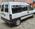 Пежо Эксперт груз.-пасс. 2005 в Славуте на Automoto.ua Белый Пежо Эксперт груз.-пасс., объемом двигателя 2 л и пробегом 272 тыс. км за 4299 $, фото 2 на Automoto.ua