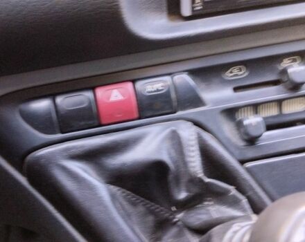 Белый Пежо Эксперт груз.-пасс., объемом двигателя 2 л и пробегом 294 тыс. км за 3800 $, фото 6 на Automoto.ua