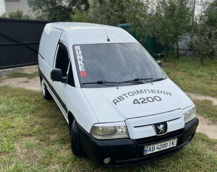 Пежо Эксперт груз.-пасс. 2005 в Виннице на Automoto.ua Белый Пежо Эксперт груз.-пасс., объемом двигателя 2 л и пробегом 432 тыс. км за 3600 $, фото 2 на Automoto.ua