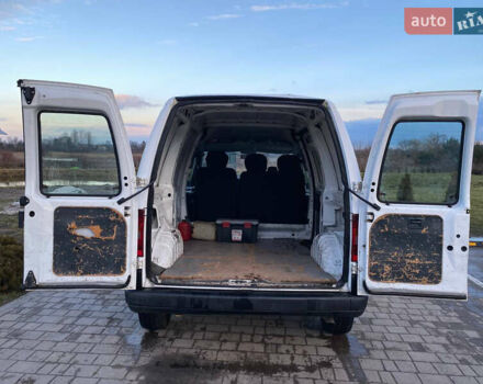 Пежо Эксперт груз.-пасс. 2006 в Мостисках на Automoto.ua Белый Пежо Эксперт груз.-пасс., объемом двигателя 2 л и пробегом 329 тыс. км за 4500 $, фото 22 на Automoto.ua