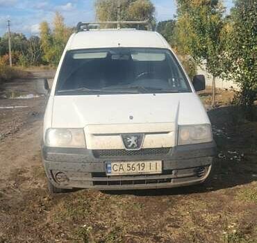 Пежо Експерт вант.-пас. 2006 у Барвенковом на Automoto.ua Білий Пежо Експерт вант.-пас., об'ємом двигуна 2 л та пробігом 423 тис. км за 3700 $, фото 3 на Automoto.ua