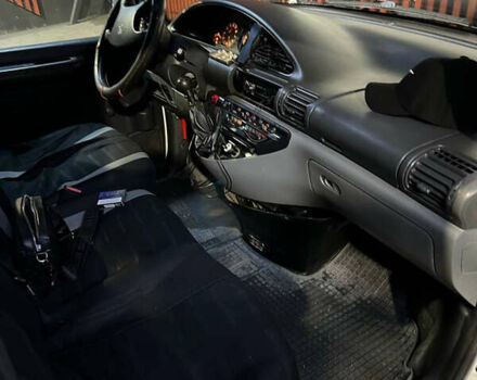 Белый Пежо Эксперт груз.-пасс., объемом двигателя 2 л и пробегом 220 тыс. км за 4600 $, фото 4 на Automoto.ua