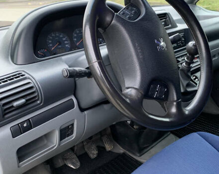 Белый Пежо Эксперт груз.-пасс., объемом двигателя 2 л и пробегом 338 тыс. км за 4250 $, фото 6 на Automoto.ua