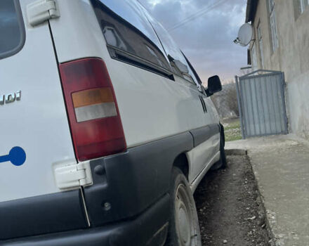 Белый Пежо Эксперт груз.-пасс., объемом двигателя 2 л и пробегом 311 тыс. км за 3000 $, фото 11 на Automoto.ua