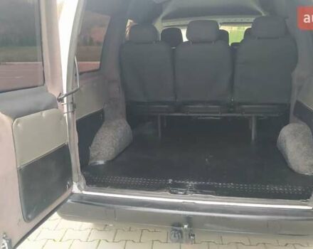 Пежо Эксперт груз.-пасс. 2006 в Калиновке на Automoto.ua Белый Пежо Эксперт груз.-пасс., объемом двигателя 1.87 л и пробегом 450 тыс. км за 4600 $, фото 7 на Automoto.ua