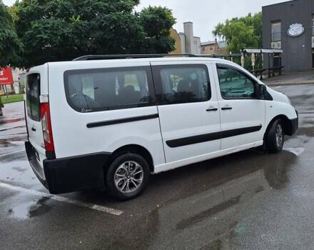 Белый Пежо Эксперт груз.-пасс., объемом двигателя 2 л и пробегом 302 тыс. км за 8400 $, фото 1 на Automoto.ua