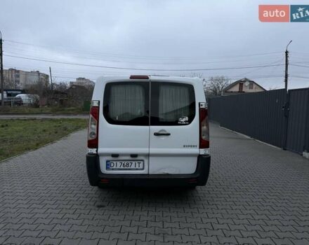 Белый Пежо Эксперт груз.-пасс., объемом двигателя 2 л и пробегом 317 тыс. км за 5900 $, фото 5 на Automoto.ua