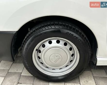 Белый Пежо Эксперт груз.-пасс., объемом двигателя 2 л и пробегом 288 тыс. км за 6300 $, фото 8 на Automoto.ua