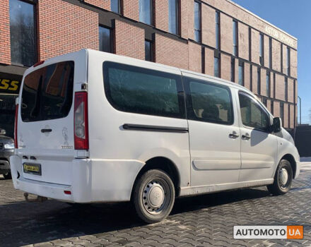 Белый Пежо Эксперт груз.-пасс., объемом двигателя 2 л и пробегом 201 тыс. км за 7500 $, фото 5 на Automoto.ua