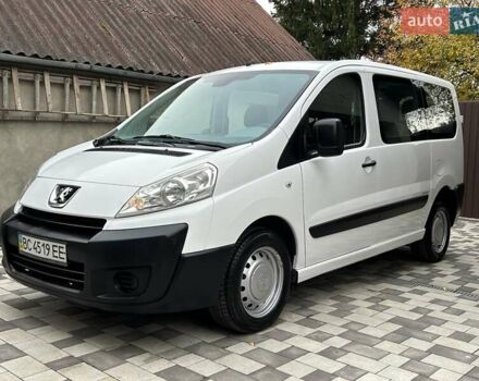 Белый Пежо Эксперт груз.-пасс., объемом двигателя 2 л и пробегом 288 тыс. км за 6300 $, фото 1 на Automoto.ua
