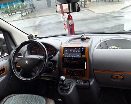 Белый Пежо Эксперт груз.-пасс., объемом двигателя 2 л и пробегом 302 тыс. км за 8400 $, фото 13 на Automoto.ua