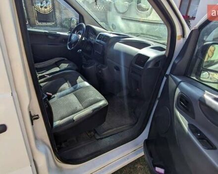 Белый Пежо Эксперт груз.-пасс., объемом двигателя 1.6 л и пробегом 339 тыс. км за 4800 $, фото 1 на Automoto.ua