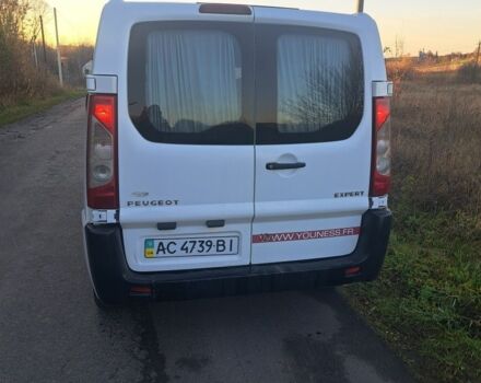 Белый Пежо Эксперт груз.-пасс., объемом двигателя 2 л и пробегом 160 тыс. км за 5890 $, фото 5 на Automoto.ua