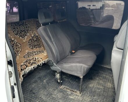 Белый Пежо Эксперт груз.-пасс., объемом двигателя 1.6 л и пробегом 360 тыс. км за 4600 $, фото 5 на Automoto.ua