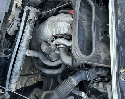 Белый Пежо Эксперт груз.-пасс., объемом двигателя 1.56 л и пробегом 300 тыс. км за 2550 $, фото 5 на Automoto.ua