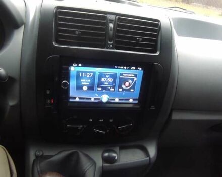 Белый Пежо Эксперт груз.-пасс., объемом двигателя 2 л и пробегом 282 тыс. км за 6500 $, фото 6 на Automoto.ua