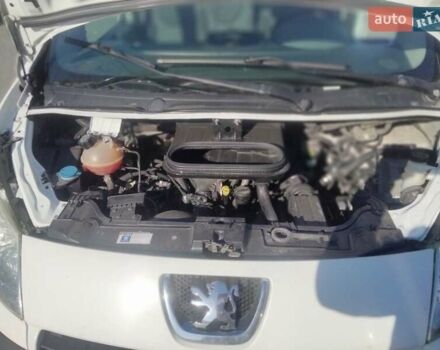 Белый Пежо Эксперт груз.-пасс., объемом двигателя 2 л и пробегом 345 тыс. км за 6700 $, фото 12 на Automoto.ua