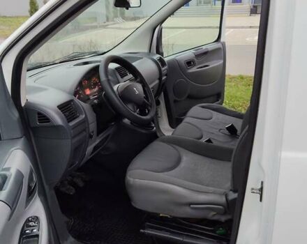 Белый Пежо Эксперт груз.-пасс., объемом двигателя 1.6 л и пробегом 295 тыс. км за 6800 $, фото 9 на Automoto.ua