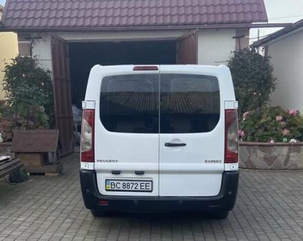 Белый Пежо Эксперт груз.-пасс., объемом двигателя 2 л и пробегом 328 тыс. км за 7200 $, фото 1 на Automoto.ua