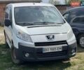 Белый Пежо Эксперт груз.-пасс., объемом двигателя 2 л и пробегом 300 тыс. км за 2999 $, фото 1 на Automoto.ua