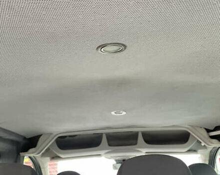 Белый Пежо Эксперт груз.-пасс., объемом двигателя 2 л и пробегом 323 тыс. км за 6500 $, фото 8 на Automoto.ua