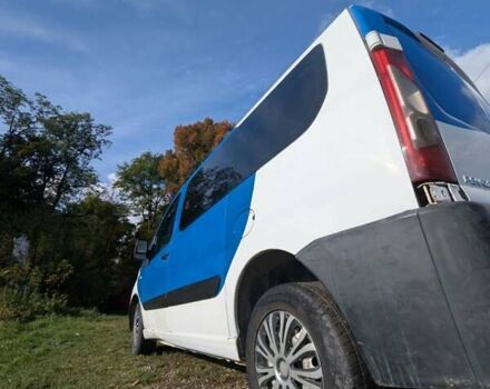 Пежо Эксперт груз.-пасс. 2009 в Черновцах на Automoto.ua Белый Пежо Эксперт груз.-пасс., объемом двигателя 1.6 л и пробегом 340 тыс. км за 4800 $, фото 3 на Automoto.ua