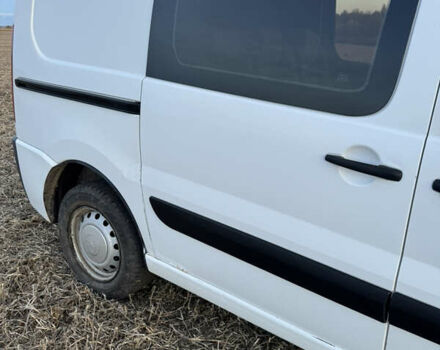 Пежо Эксперт груз.-пасс. 2009 в Жидачов на Automoto.ua Белый Пежо Эксперт груз.-пасс., объемом двигателя 2 л и пробегом 303 тыс. км за 6000 $, фото 21 на Automoto.ua