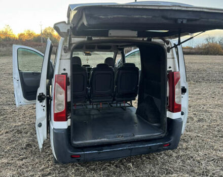 Пежо Эксперт груз.-пасс. 2009 в Жидачов на Automoto.ua Белый Пежо Эксперт груз.-пасс., объемом двигателя 2 л и пробегом 303 тыс. км за 6000 $, фото 16 на Automoto.ua