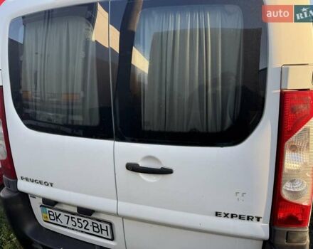Белый Пежо Эксперт груз.-пасс., объемом двигателя 2 л и пробегом 239 тыс. км за 10000 $, фото 8 на Automoto.ua