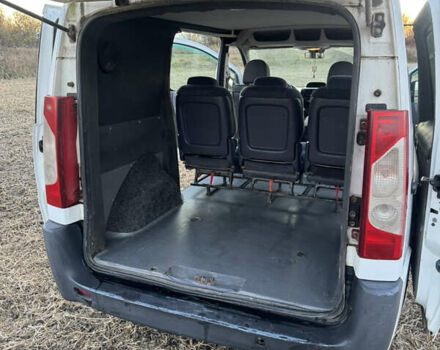 Пежо Эксперт груз.-пасс. 2009 в Жидачов на Automoto.ua Белый Пежо Эксперт груз.-пасс., объемом двигателя 2 л и пробегом 303 тыс. км за 6000 $, фото 14 на Automoto.ua