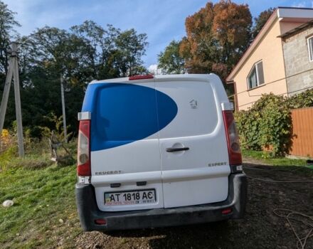 Пежо Эксперт груз.-пасс. 2009 в Черновцах на Automoto.ua Белый Пежо Эксперт груз.-пасс., объемом двигателя 1.6 л и пробегом 340 тыс. км за 4750 $, фото 2 на Automoto.ua