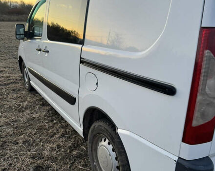 Пежо Эксперт груз.-пасс. 2009 в Жидачов на Automoto.ua Белый Пежо Эксперт груз.-пасс., объемом двигателя 2 л и пробегом 303 тыс. км за 6000 $, фото 25 на Automoto.ua